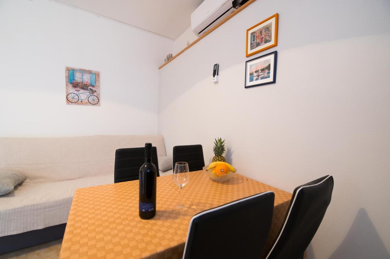 Oleander Apartments Split Eksteriør billede